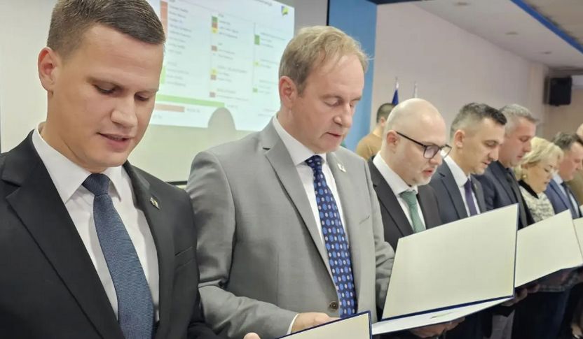 Nikada nećemo izgubiti fokus i prestati brinuti o razvoju manje razvijenih općina svjesni važnosti ravnomjernog razvoja za kvalitet života i sigurnost građana Tuzlanskog kantona