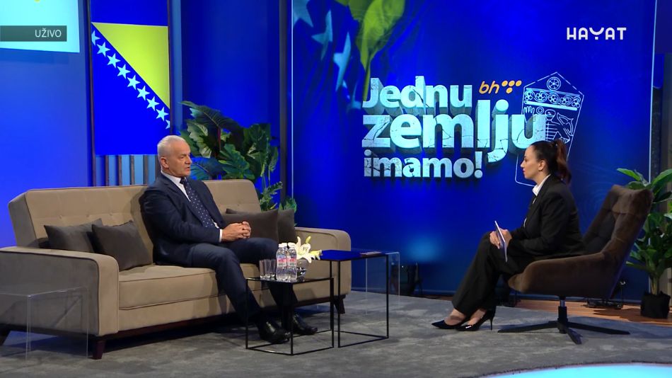Muftija banjalučki Smajlović o identitetu: Porodičnim odgojom se čuva, ljiljan je dio nas