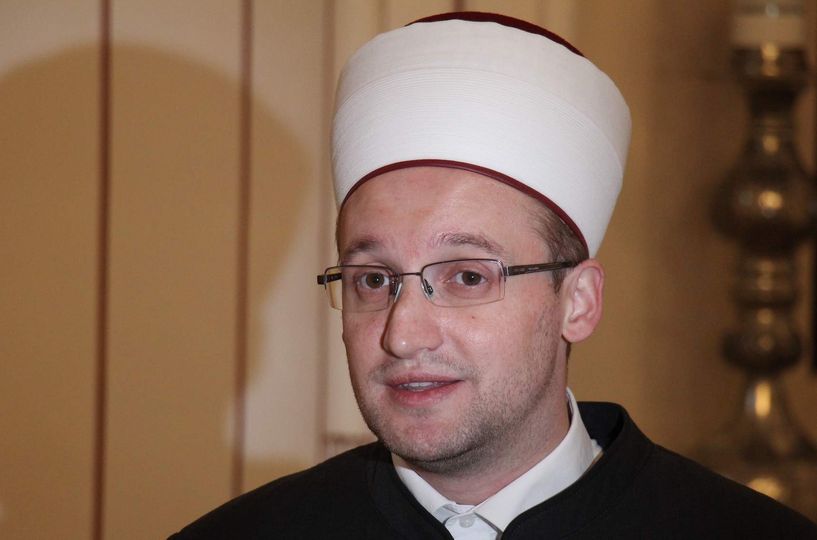 Na području Medžlisa Islamske zajednice Banja Luka teravih-namaz klanja se u petanest džamija. 