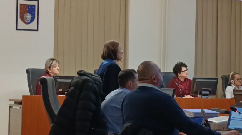 Jučer su prikazani i pojedini snimci iz nargila bara „Mimes“ u kojem su bili Adem Šuman, njegova majka, sestra i djevojka