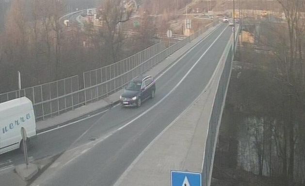 Zbog oštećenja mosta granični prelaz Brčko mogu koristiti samo pješaci, biciklisti i motociklisti