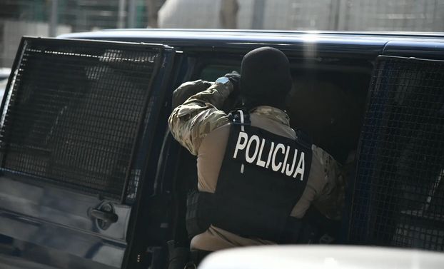 Policija uhapsila muškarca zbog neprijavljivanja ubistva mladića u Visokom