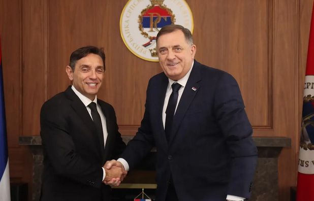 On je pozvan da da iskaz zbog krivičnog djela rušenje ustavnog poretka.                     