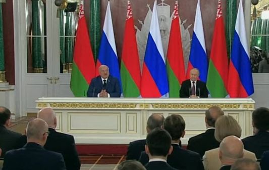 Putin zahvalio Trumpu: Ukrajinci iz Kurska mogu samo na dva načina, za primirje smo, ali...