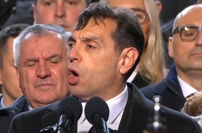 Vučićev potrčko veoma zabrinut: Večeras je moguće hapšenje čelnika RS
