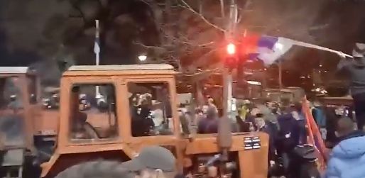 Čula se detonacija kod Pionirskog parka nakon koje su ljudi počeli da bježe