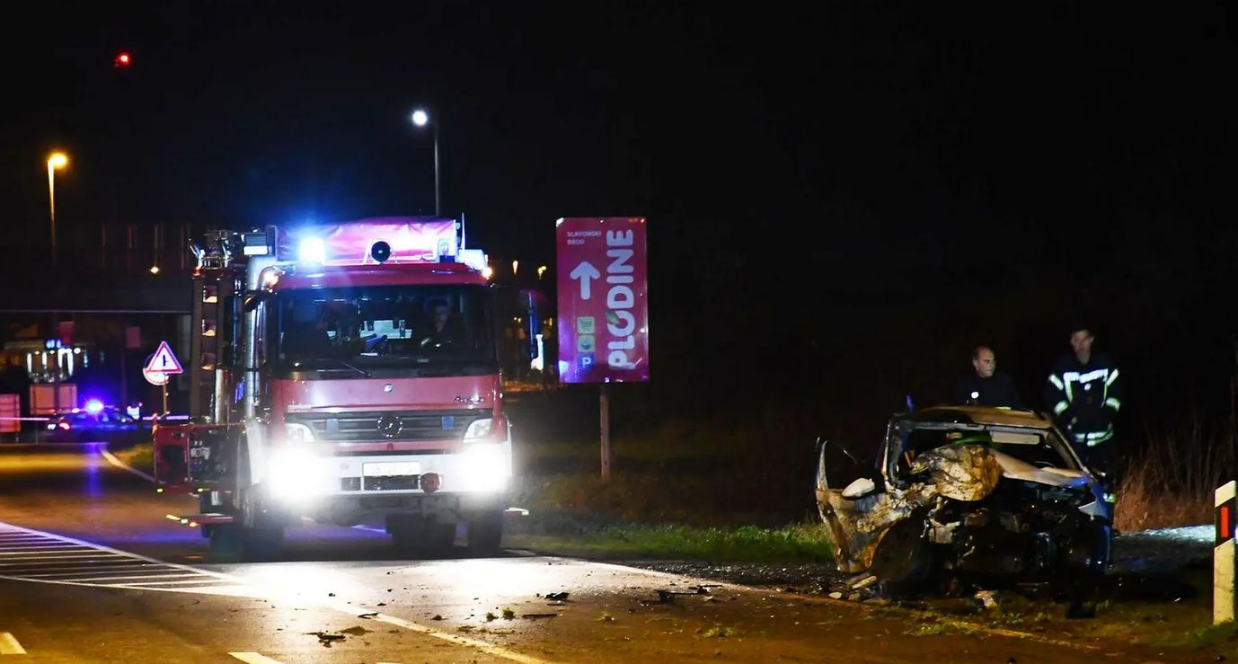 Jezive fotografija sa mjesta nesreće: Dvoje mrtvih, među njima je i dijete