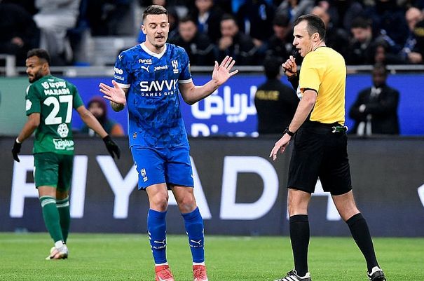 Turski mediji: Peljto sudi žestoki derbi, zbog Džeke nije mogao suditi najveću utakmicu u Turskoj