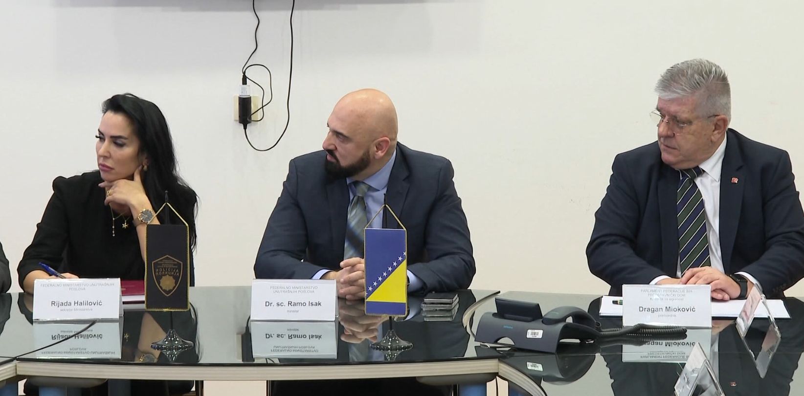 Politička scena BiH na ivici preokreta: Da li će Dodik, Višković i Stevandić biti uhapšeni?