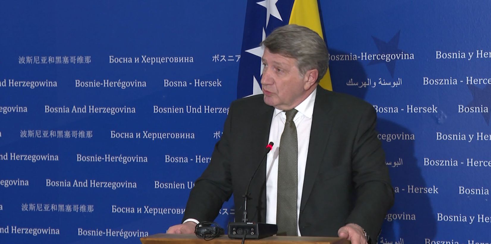 Dodik povlači nove antiustavne poteze: Da li je njegova karta za Rusiju u jednom pravcu?