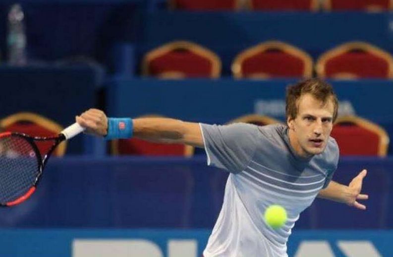 Bašić je u finalu kvalifikacija pobijedio Čeha Michaela Vrbenskog sa 6:3, 6:1