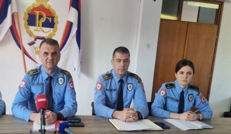On je istakao da u izvještajnom periodu nije bilo evidentiranih težih krivičnih djela niti događaja koji bi izazvali vjersku, nacionalnu i rasnu netrpeljivost građana.