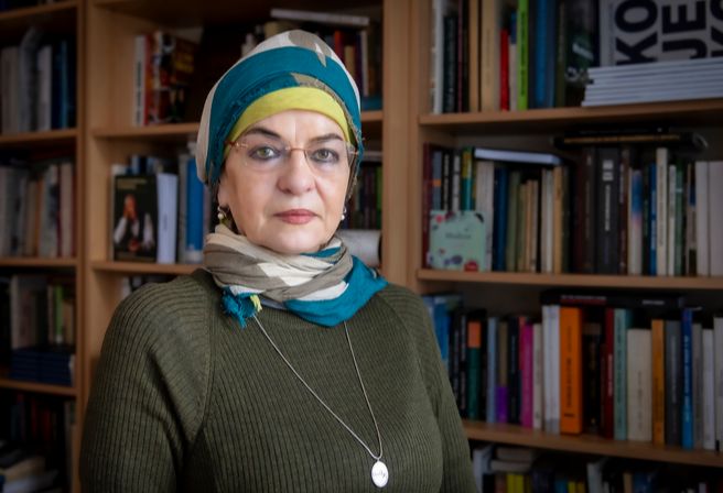 Prof. dr. Fahira Fejzić-Čengić: Ne zna se šta je teže, studirati svijet ili studirati svijest