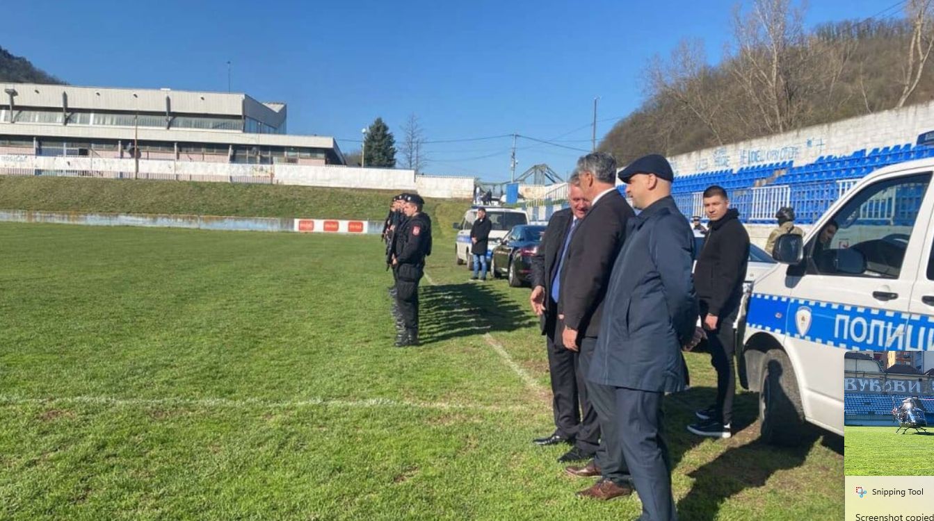 Dodik se sastao i s predstavnicima Gradske uprave Zvornika, a zajedno s Viškovićem je najavio da će u narednom periodu obilazi lokalne zajednice u RS-u.