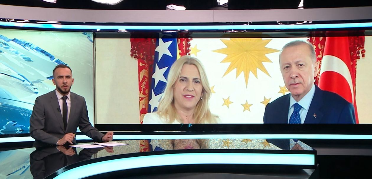 Naročito je uzaludno bilo kakvi pokušaji da izlobiraju sebi podršku ili kako oni to smatraju da objasne u Ankari