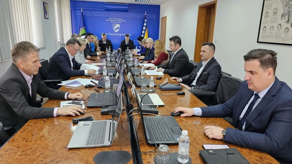 Vlada TK izdvojila 270.000 KM: Nosioci najvećih ratnih priznanja dobit će pola prosječne plaće
