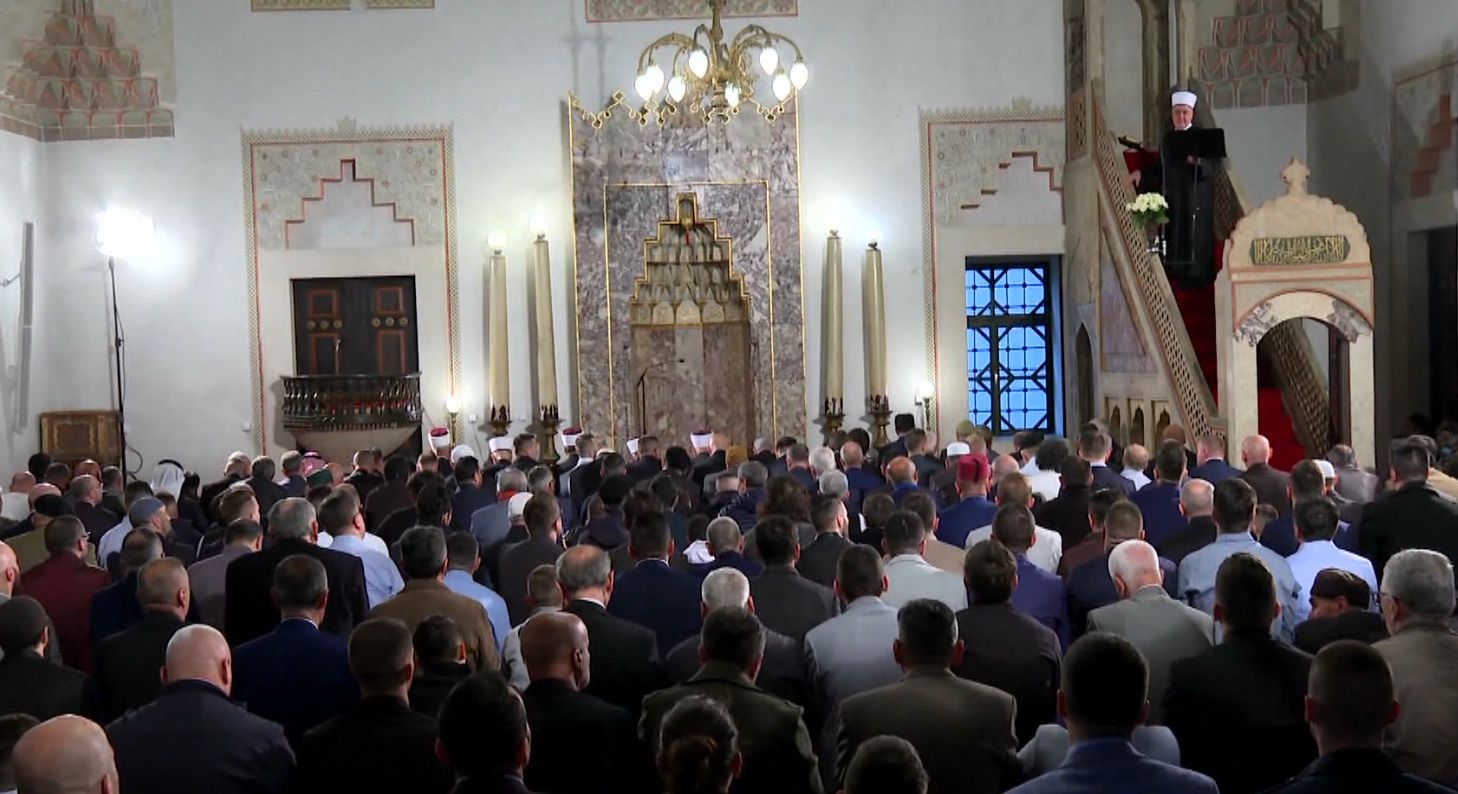 Lejletu-l-qadr: Noć u kojoj je procvala vječna božja riječ kao miris svim svjetovima