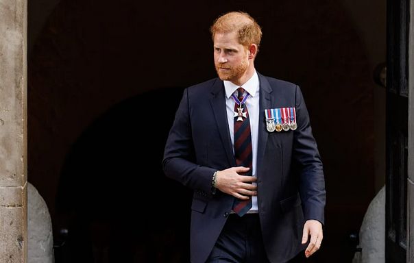 Veliki skandal trese kraljevsku porodicu: Princ Harry se suočava sa optužbama za zlostavljanje