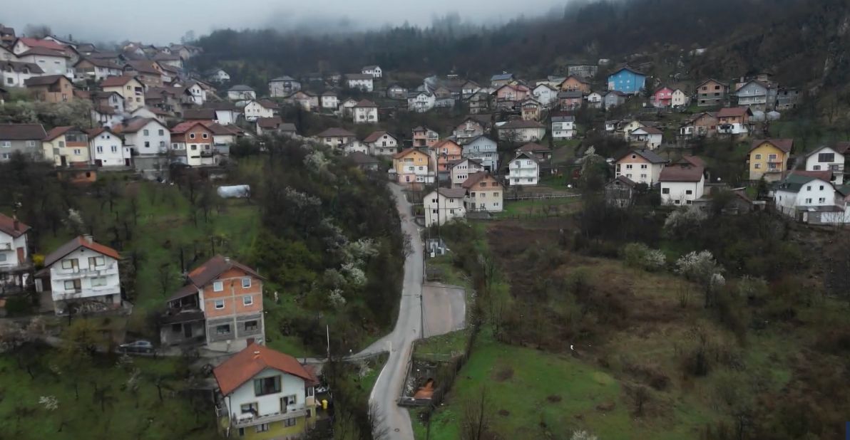 Hayat TV u Širokači: Kuće su poplavile, saobraćaj je obustavljen