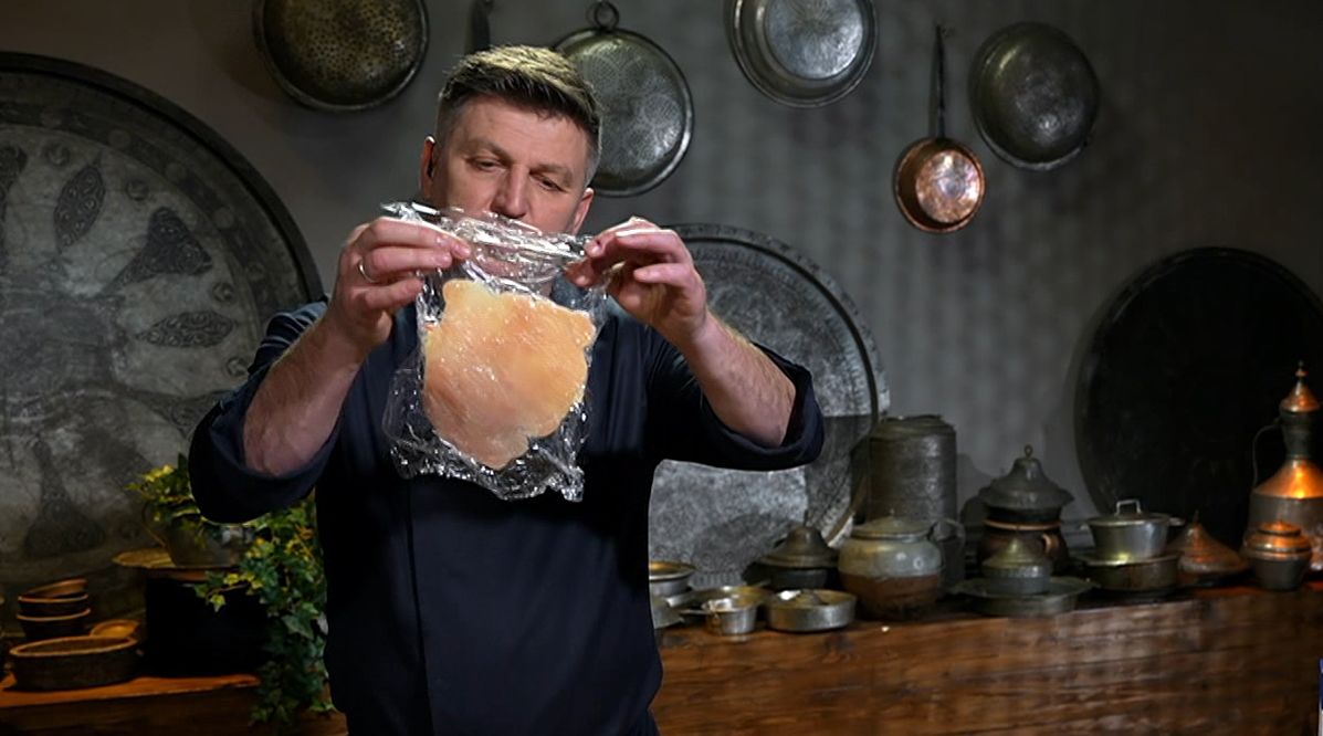 Nihad Mameledžija je pravi chef, i to ne samo u kuhinji, već i u srcima svih koji ga prate i uče. 