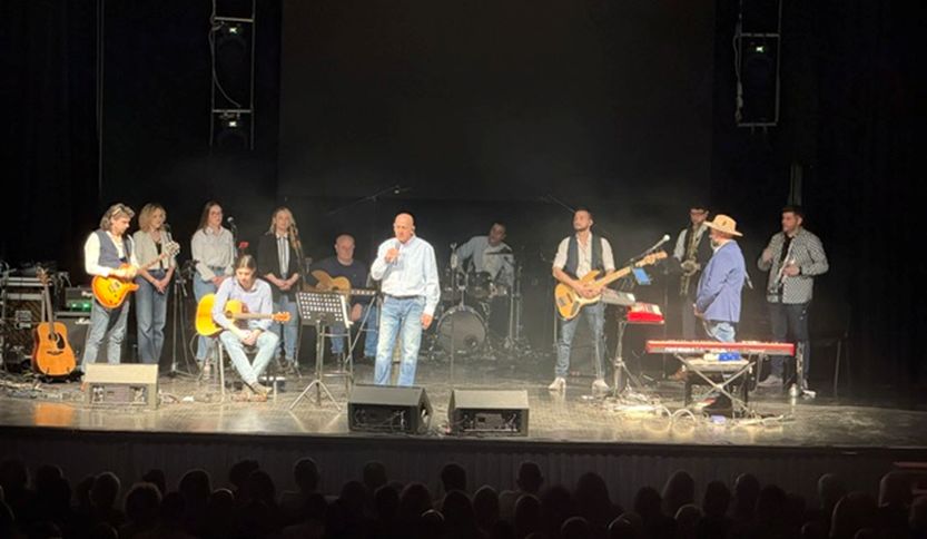 Noć puna emocija u BKC-u: Zlatan Fazlić Fazla iz Sarajeva započeo turneju