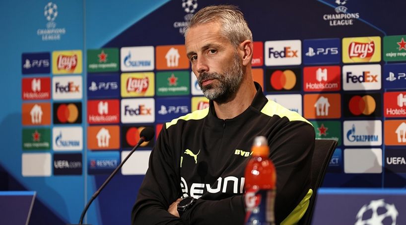 Otkaz je dobio, zajedno s cijelim stručnim štabom, dan nakon poraza od Borussije Monchengladbach i sedam kola prije kraja sezone