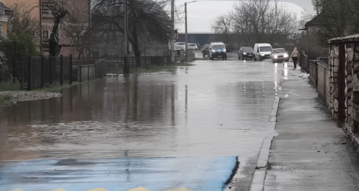 Danas se pojavio problem pojave podzemnih voda u naselju Rupe kod Gomjenice, kazao je Miljuš