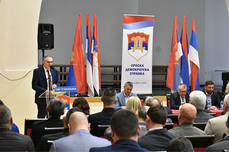 SDS ističe da se RS nalazi u najtežem ekonomsko-socijalnom položaju od svog nastanka, što zahtijeva hitne i odgovorne korake.