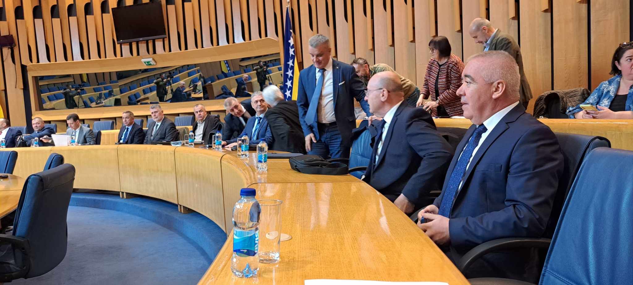 Sigurnosne agencije djeluju po zakonim BiH, potvrđeno je nakon sjednice.