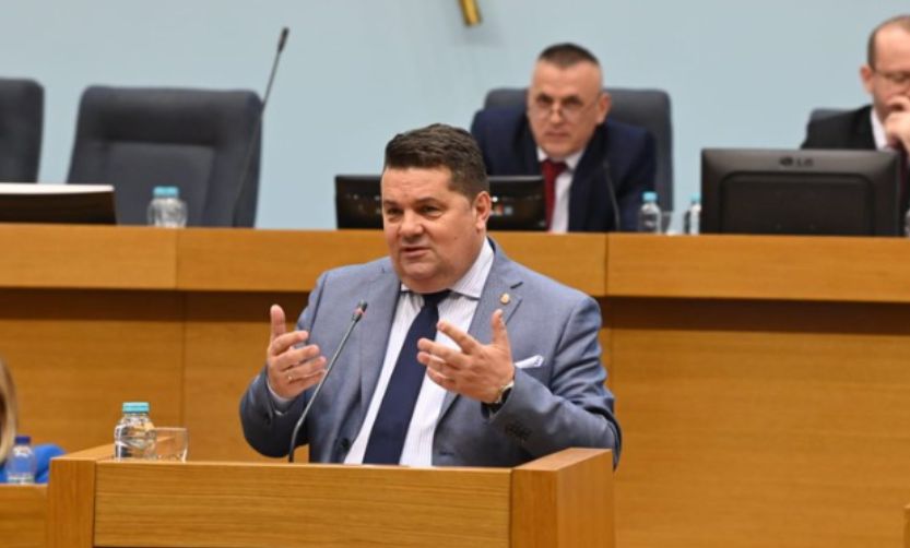 Strašna izjava Stevandića na sjednici NSRS-a upućena opoziciji: Moramo pobiti sve ovo!