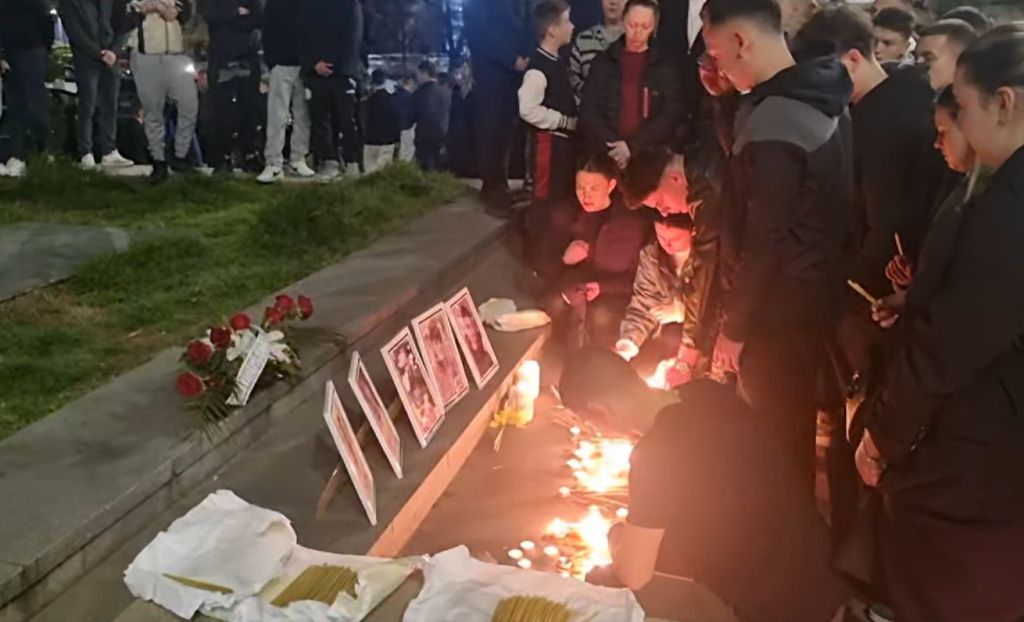 Kako je kazao, posljednje vijesti su da je počela obdukcija preminulih.