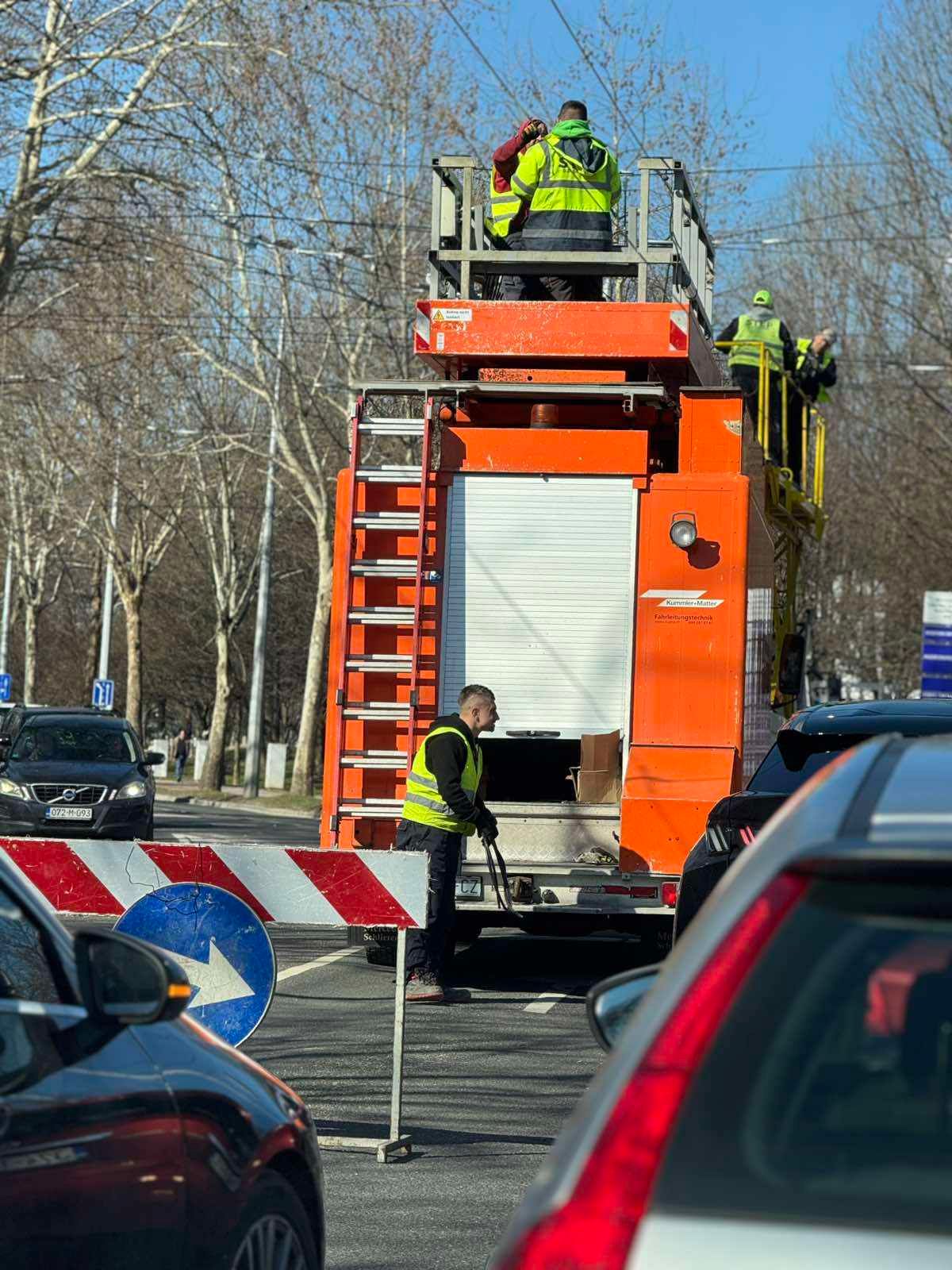Dok trola ne prođe do Vogošće, kolaps u saobraćaju: Lijepo jeste, ali šta je organizacijom radova