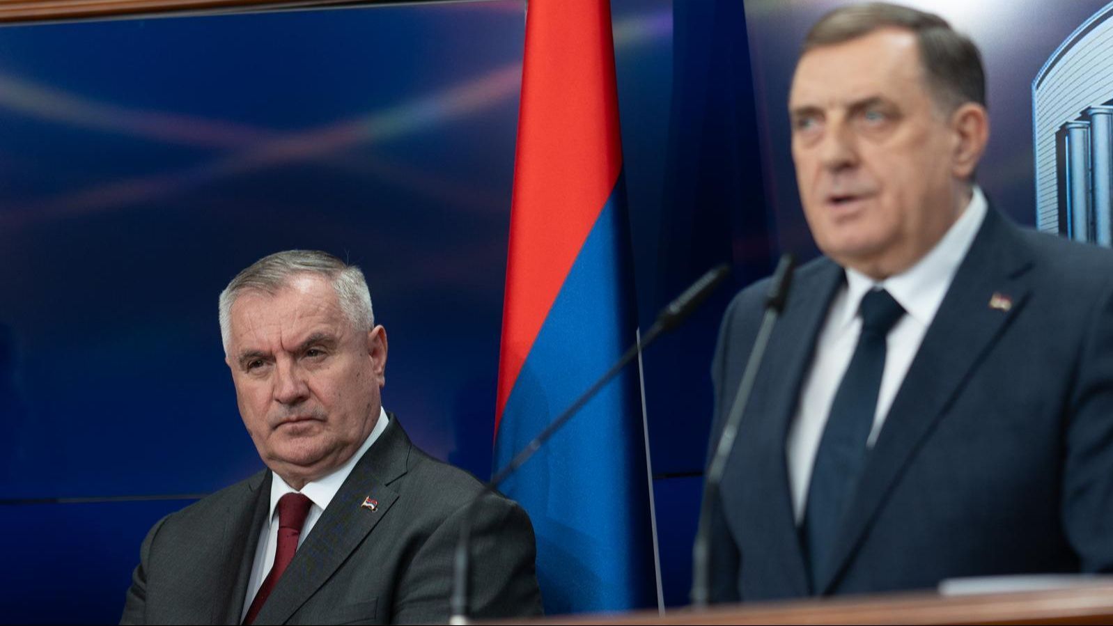 Bjegunac Višković govorio o mogućim Schmidtovim koracima i ustvrdio da bi oni značili kraj RS