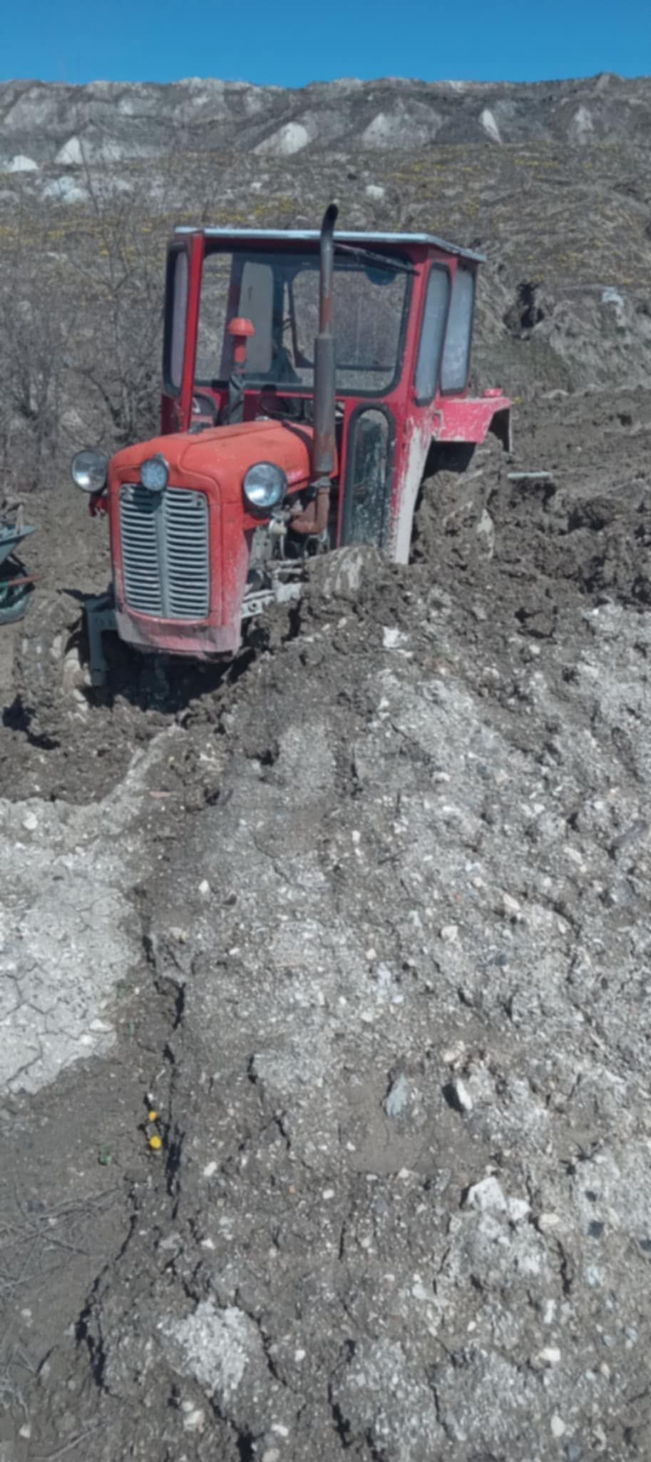 Bašić tvrdi da je termoelektrani u interesu da ih isele, da sve što se radi je unaprijed planirano. 