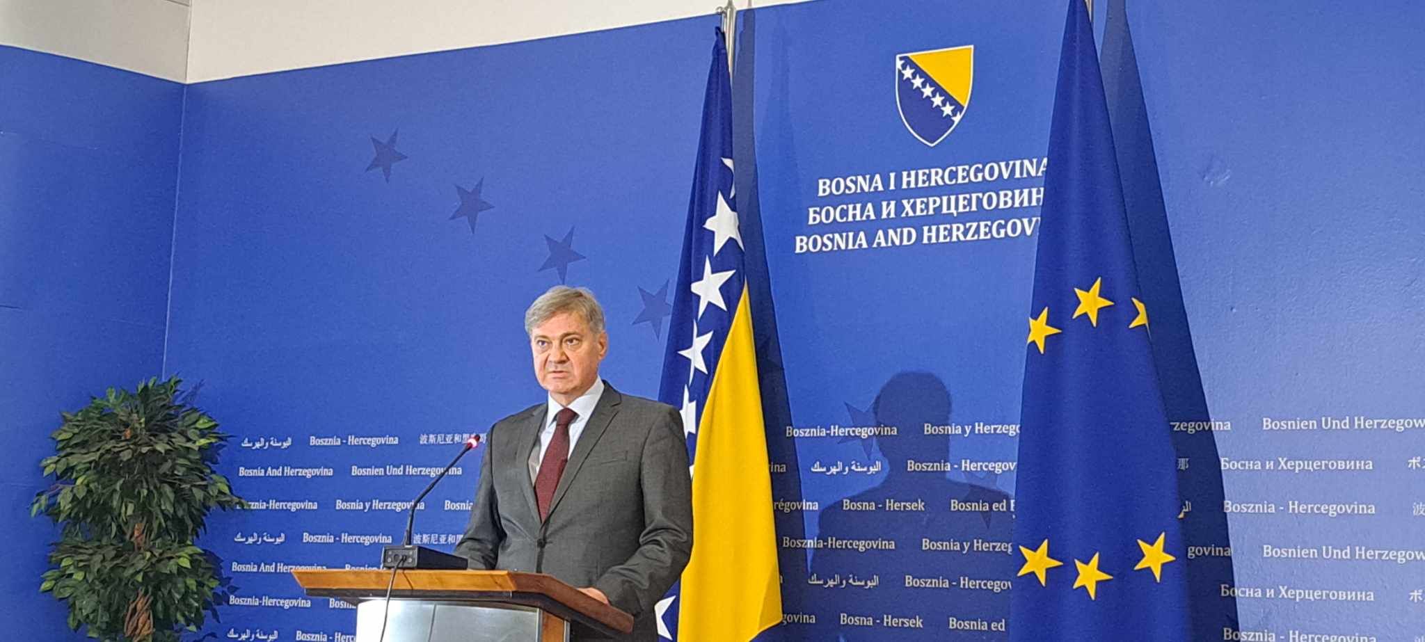 Zvizdić napravio rekapitulaciju dešavanja nakon što je Dodik krenuo u državni udar: Ostaju usamljeni