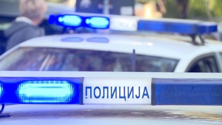 Odvijala se prava drama: Posvađao se s komšijama pa im prijetio lovačkom puškom