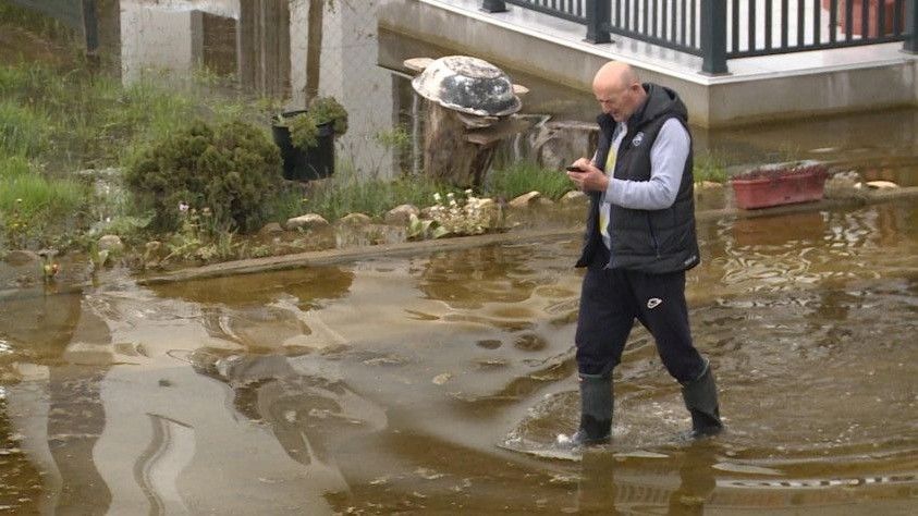 Gradonačelnik Prijedora Slobodan Javor nedavno je priznao da nije obišao sve ugrožene građane ali će obećava, u nerednom periodu, ne navodeći kada
