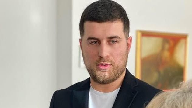 Naglasio je da lično nije za najrigoroznije sankcije, “ukoliko se svrha može postići nekim drugim mehanizmom, a mehanizama u Zakonu o državnoj službi u institucijama BiH ima”