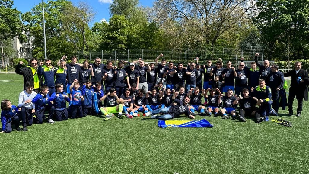 Uputili su poziv svim zaintersovanim koji žele da se pridruže selekciji U-19 kako bi doprinijeli što boljoj promociji svoje ekipe