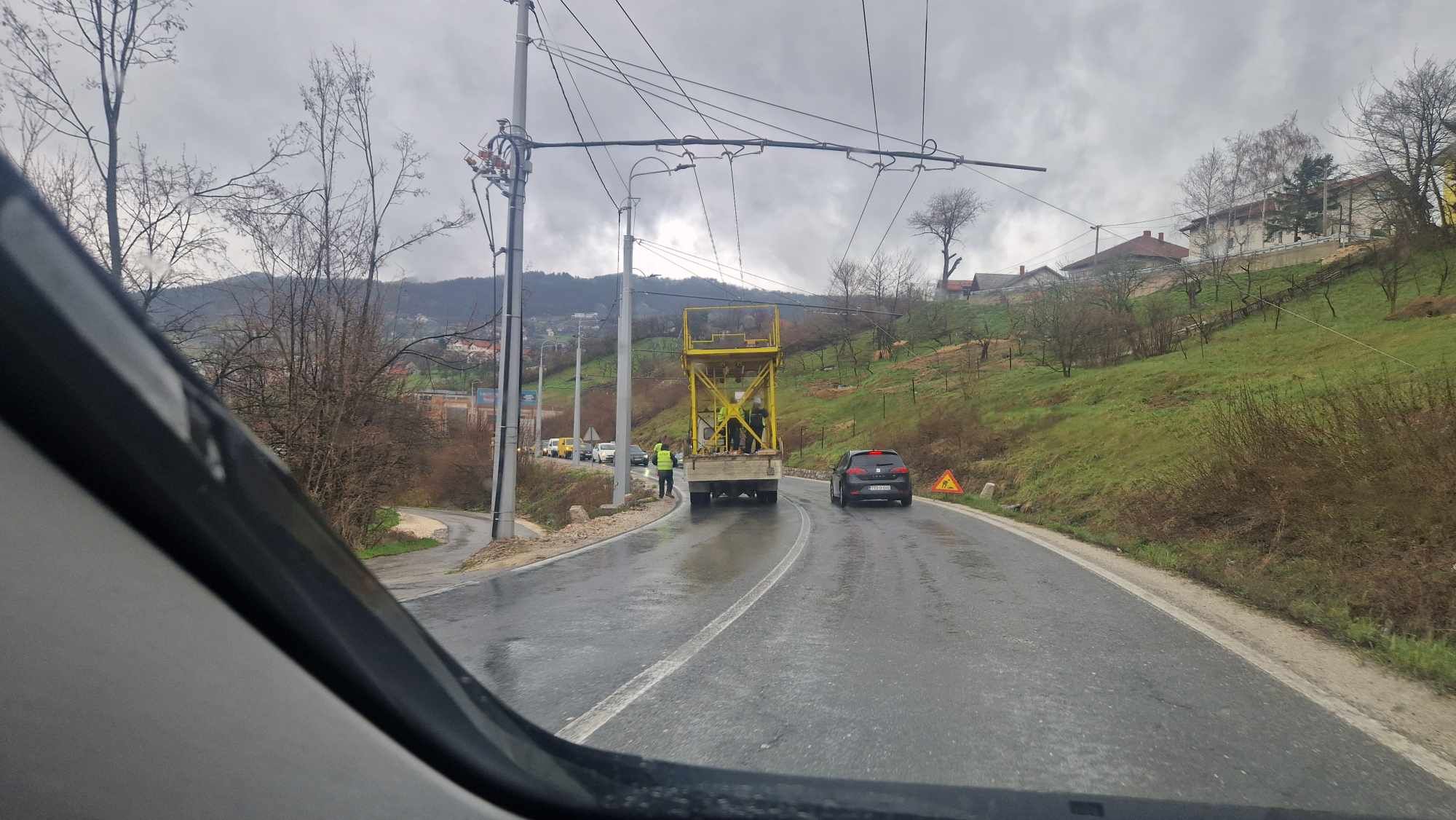 Od Vogošće do Sarajeva ništa novo: I danas ogromne gužve zbog radova 