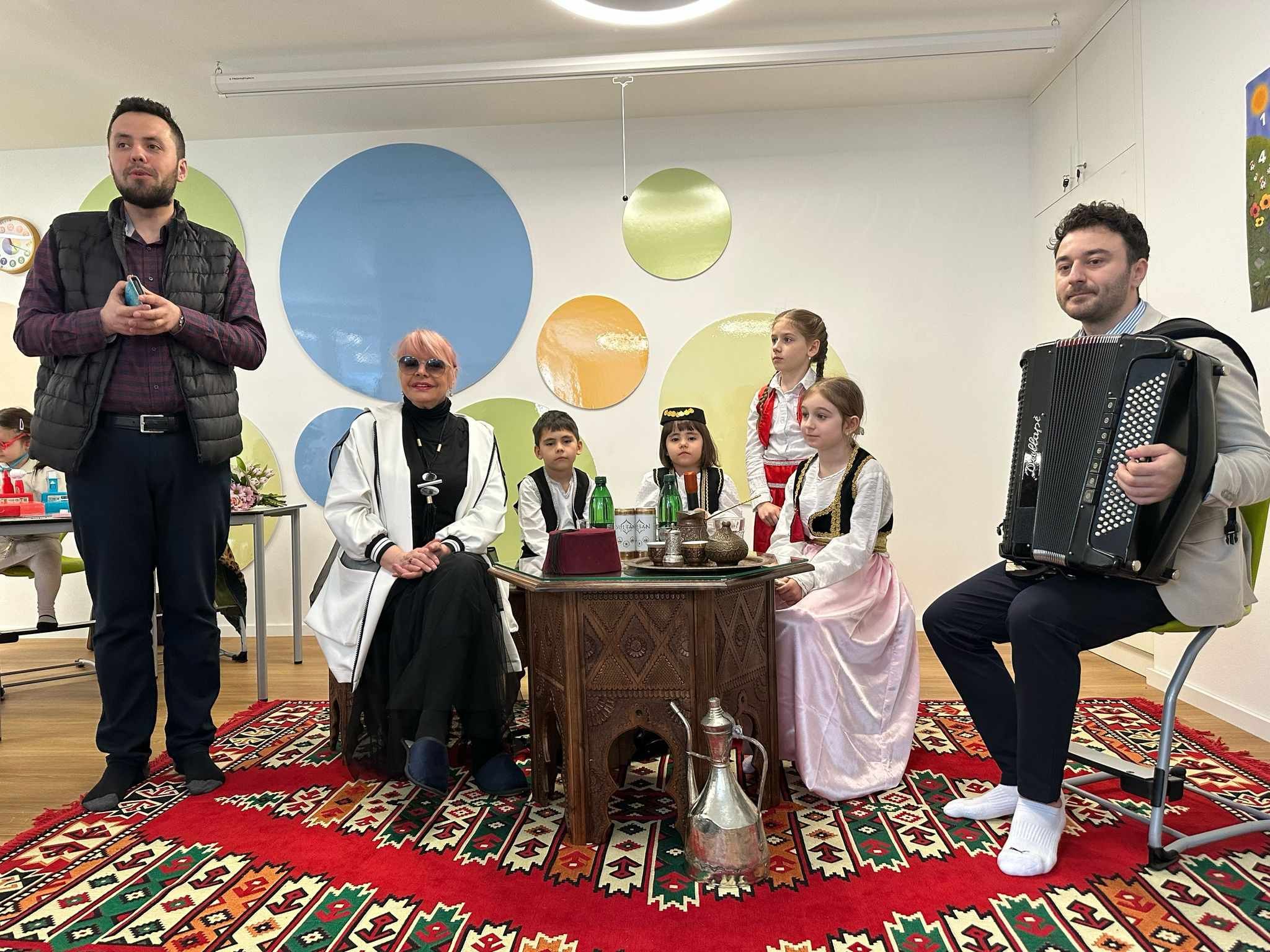 Hanka će večeras nastupati na manifestaciji Bajramska akademija u Beču, s početkom u 20:00 sati.        