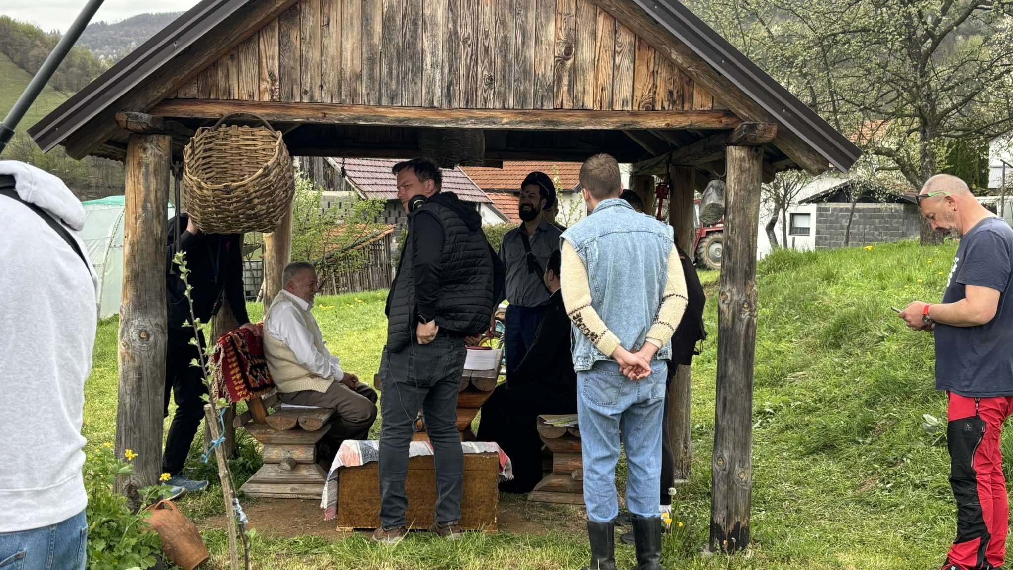 Hayat televizija posjetila je u Busovači vrijednu ekipu koja radi na snimanju filma “Testament”            