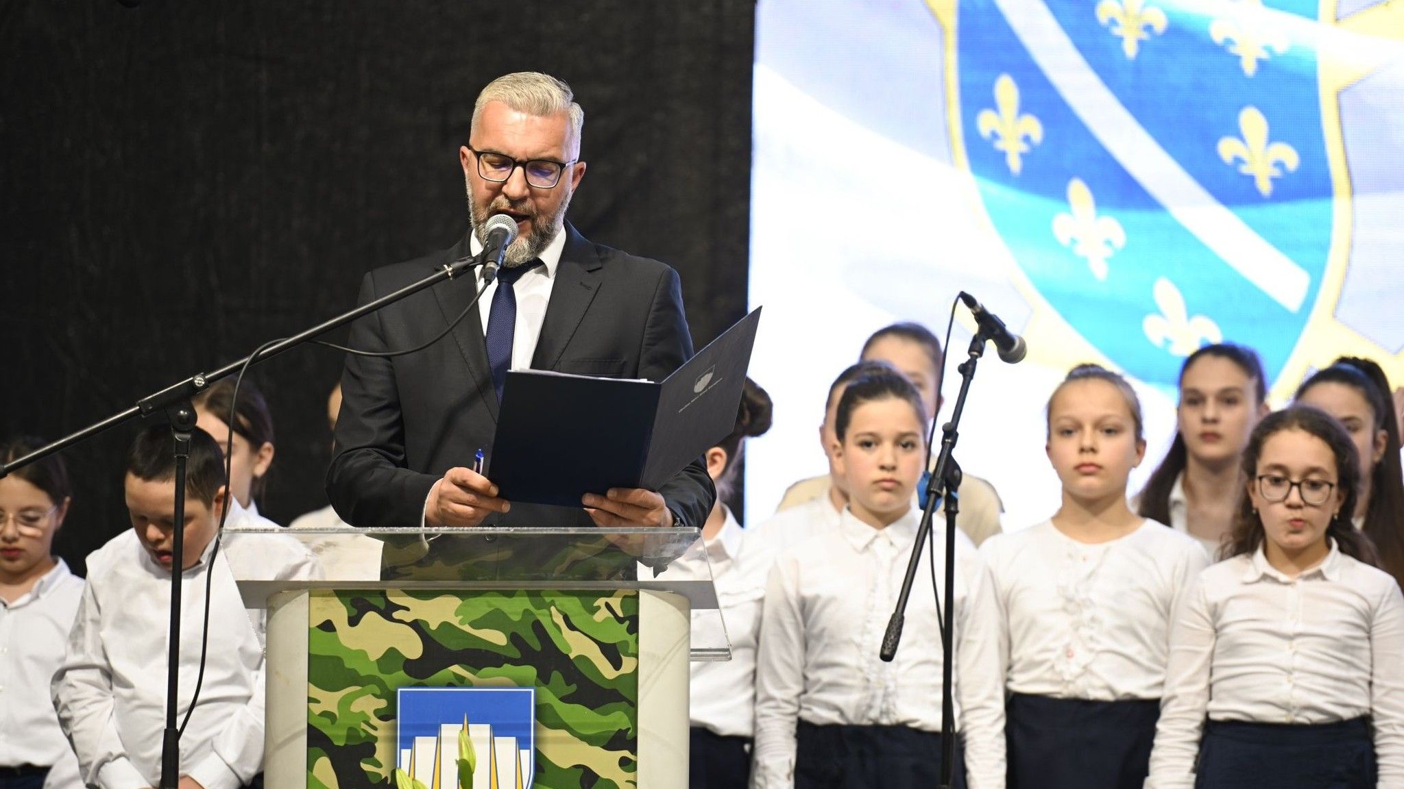 Dan Armije Republike BiH obilježen u dvorani 'Ramiz Salčin': Kakvi mi budemo takva će i Bosna biti