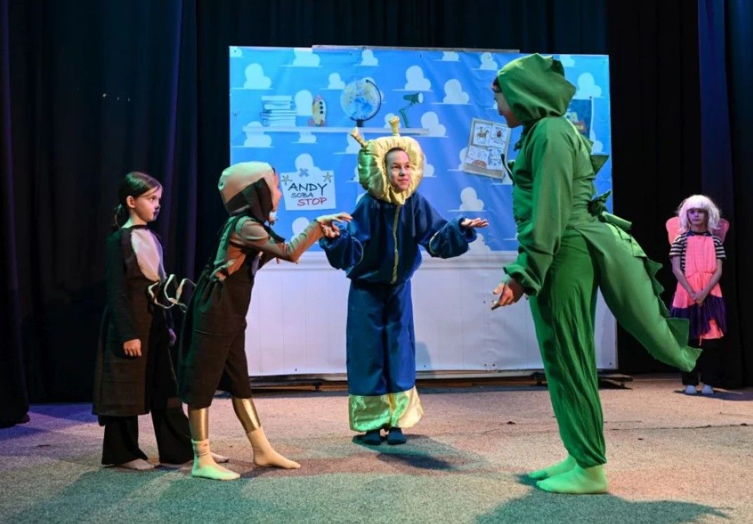 Predstava će biti izvedena u nedjelju, 6. aprila na velikoj sceni BKC-a sa početkom u 13 sati