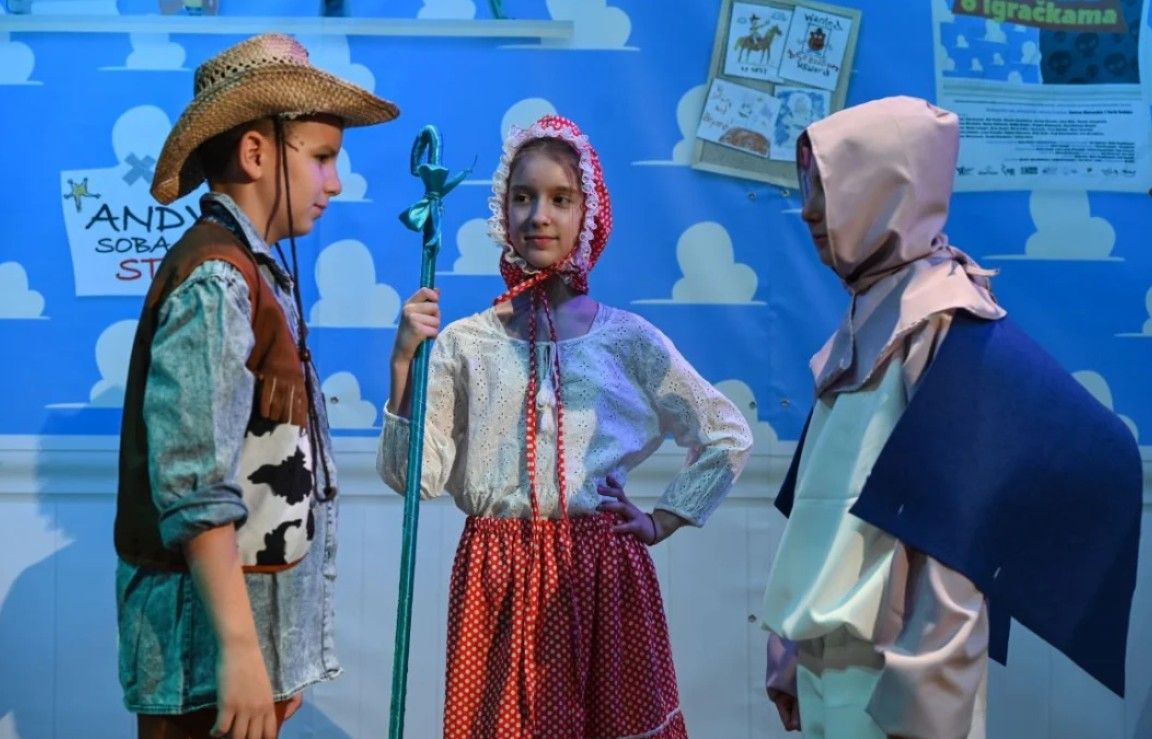 Predstava će biti izvedena u nedjelju, 6. aprila na velikoj sceni BKC-a sa početkom u 13 sati