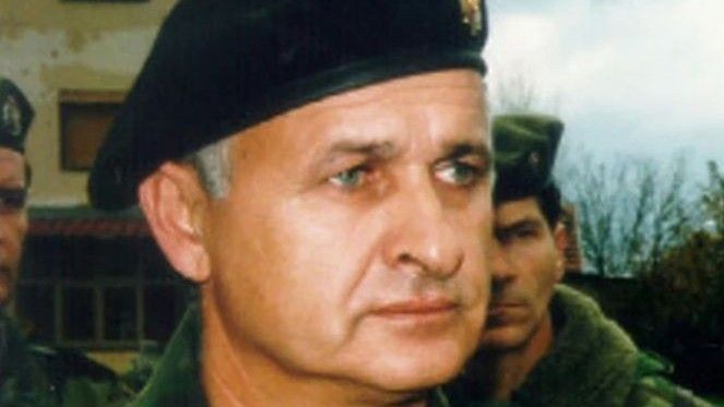 Krstić je u Haškom tribunalu 2004. osuđen na 35 godina zatvora zbog pomaganja i podržavanja genocida u Srebrenici