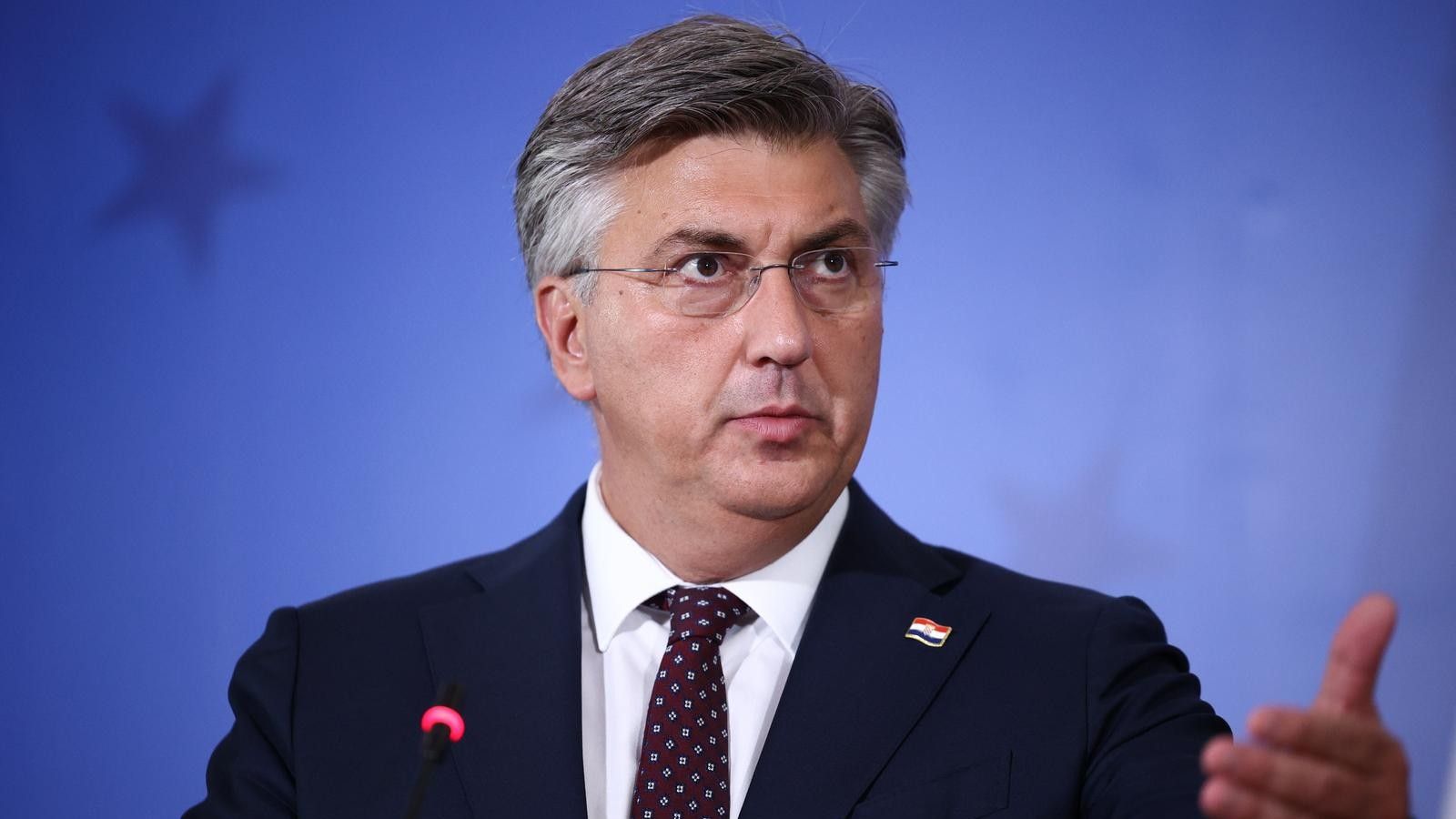 Schmidt bi trebao otići do kraja godine: Hrvatska insistira da se prije toga promijeni izbori zakon