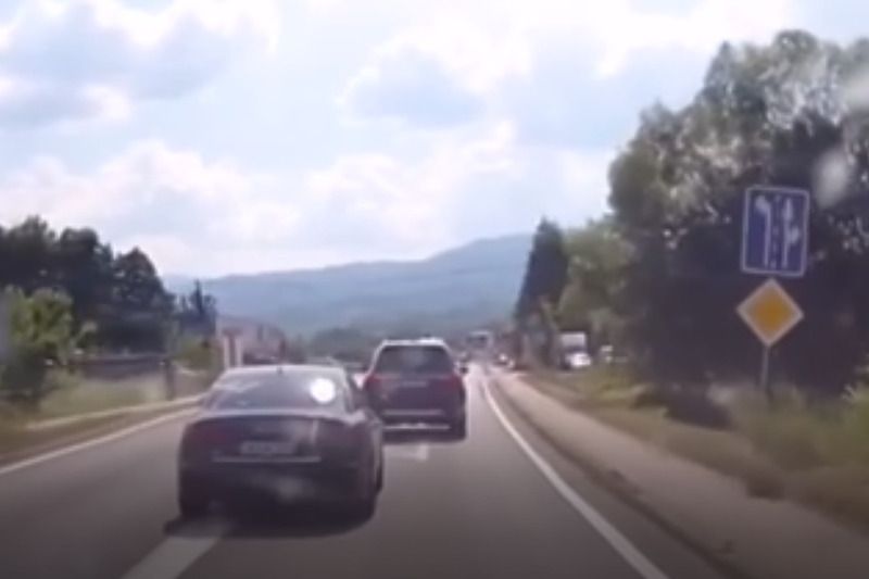 Mnogo rigoroznije kazne u bh. saobraćaju: Za bahatu vožnju kazna i od 2.000 KM, ostajete bez vozila