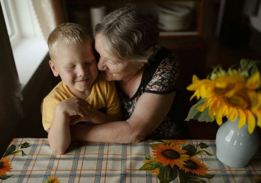 Jedna baka imala je u dvije nedjelje dva krštenja kod unuka, a onda je odlučila da uradi skandaloznu stvar. 