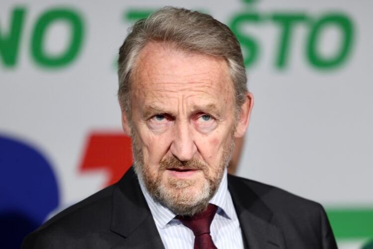 'Nastavljaju ispunjavati zahtjeve SNSD i HDZ-a, pomažući im da ostvare svoje političke, kadrovske i finansijske interese'